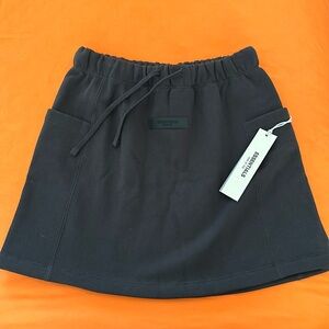 ESSENTIALS Skirt